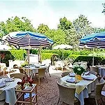 Logis De La Truffe - De La Truffe Hotell Sorges