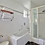 Logis De La Truffe - De La Truffe 3* Sorges