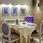 Logis De La Truffe - De La Truffe Hotell Sorges