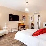 Logis De La Truffe - De La Truffe Hotell