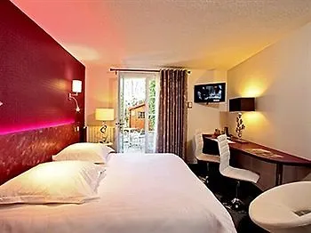 Logis De La Truffe - De La Truffe Hotel