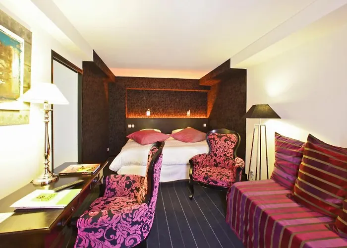 Logis De La Truffe - De La Truffe 3* Sorges