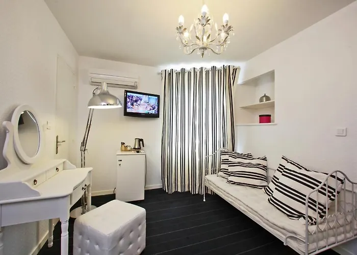 Logis De La Truffe - De La Truffe 3*